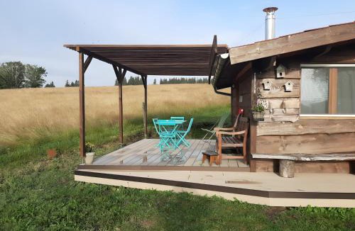 Mazan-l'Abbaye Ski Chalet | Gîte à la ferme- Chalet à la nuitée
