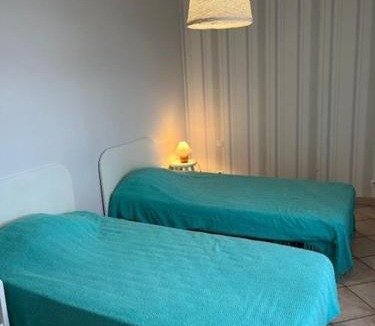 Grand-Vabre House | Gîte à la Ferme