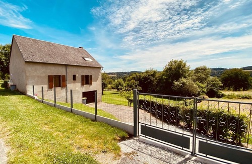 Marcillat-en-Combraille House | Gîte à la camapagne