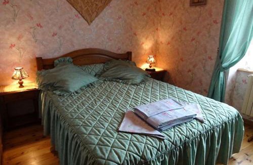 Castelnau-de-Mandailles House | Gîte à Luc