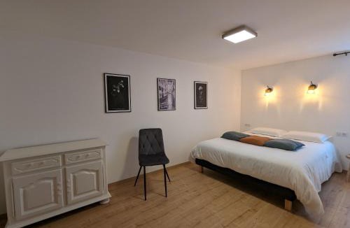 Spincourt House | Gîte élégant avec jardin, proche Luxembourg, Nancy, Metz - FR-1-585-163