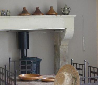 Rochefoucauld - Porte du Perigord House | Gîte Ô Pois Papillon