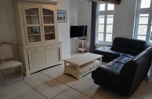 Conty House | Gîte 150 M² for 7 people, 4 bedrooms, fully equipped
