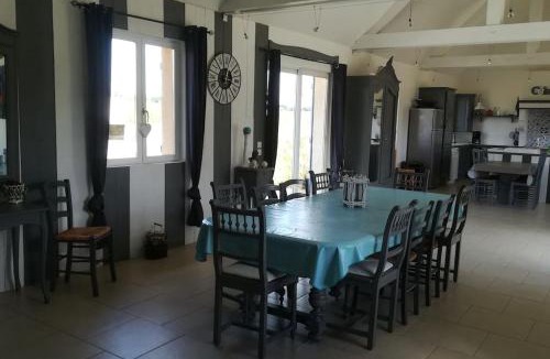 Artheze House | Gîte 16 personnes(Zoo La Flèche, 24h du Mans)