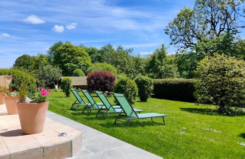 Foncine-le-Haut Apartment | Gîte 1804 Montagnes du Jura avec Spa et Sauna classé 3 étoiles