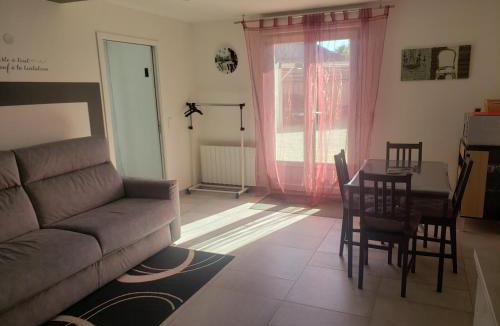 La Selle-sur-le-Bied House | Gîte 2-4 pers avec piscine