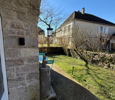 Montigny-sur-l'Ain House | Gîte 2 suites proche du lac de Chalain