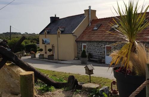 Roscanvel House | GÎTE 200 M BORD DE MER SUR GR34