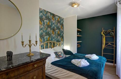 Montbrison House | Gîte 200m² avec Spa et Sauna à Montbrison - FR-1-496-309