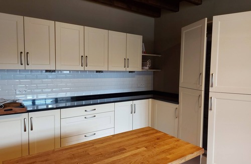 Charensat House | Gîte 25 p, swimming pool, whirlpool, fitness, sauna ⚠️Vérifiez spams⚠️