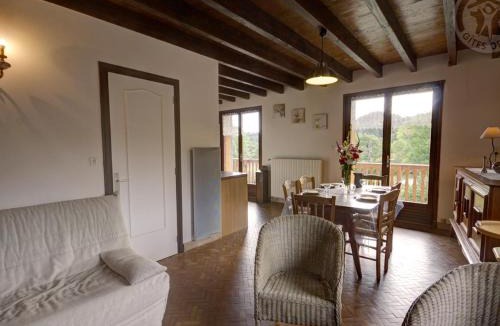 Les Salles House | Gîte 3 épis avec 2 chambres, terrasse et Wi-Fi - FR-1-496-161