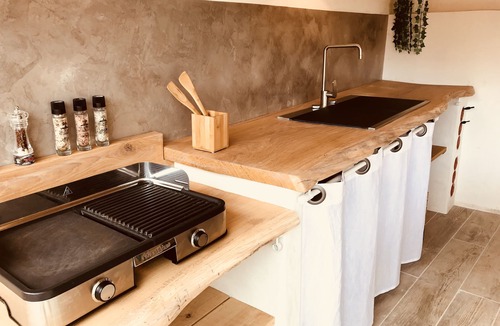 Varades Cottage | Gîte 3 Ears "A Brin de Loire" 5 people, terrace view Loire