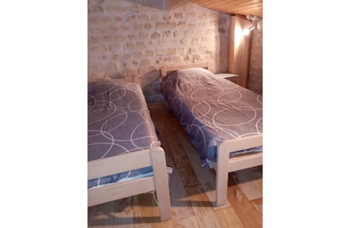 Belmontet Bed & Breakfast | Gîte 4 pers "Jonquille" en pleine nature