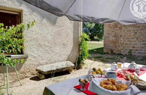 Les Salles House | Gîte 4 pers avec jardin privé et animaux admis - FR-1-496-66