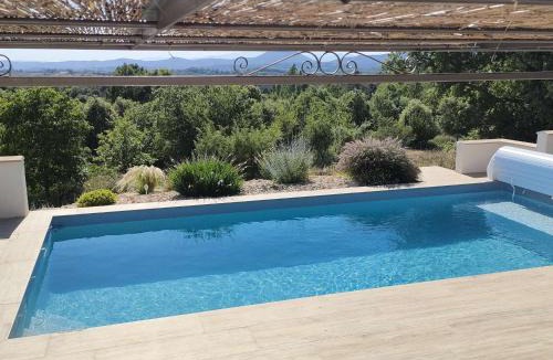 Vagnas House | Gîte 6 pers, 3 chambres, piscine chauffée, clim, parking, Vagnas - FR-1-382-174