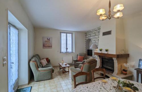 Jeu-Maloches House | Gîte 7 pers avec jardin, vélos, proche Zoo de Beauval et Château de Valençay - FR-1-591-60
