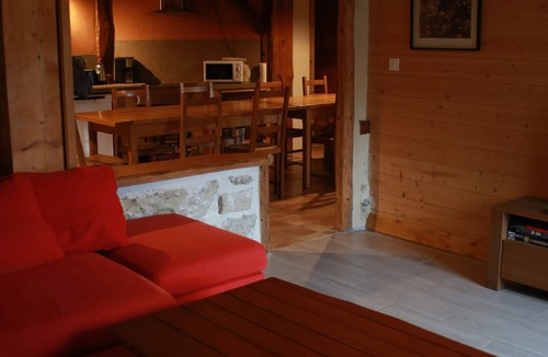 Hotonnes House | Gîte 7 Pour - Nature - Piscines