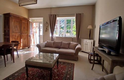 Ouzouer-sur-Trezee House | Gîte 9 personnes à 10mn des bords de Loire