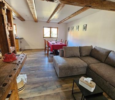 Bergholtzzell House | Gîte a la source