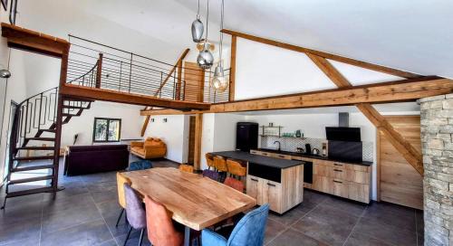 Meyrueis Apartment | Gîte Alauze Cévennes avec Jacuzzi