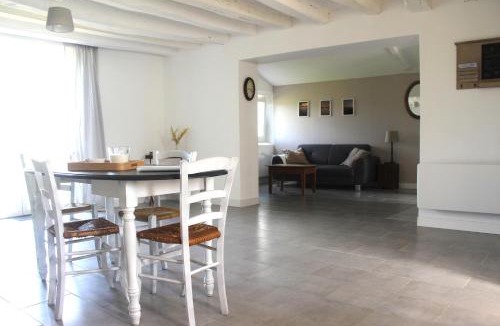 Saint-Remy-la-Varenne House | Gîte AnjouLoire