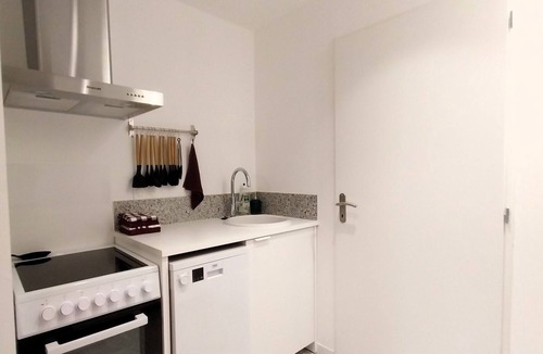 Pleurtuit Apartment | Gîte-appartement RDC La Ville au Monnier