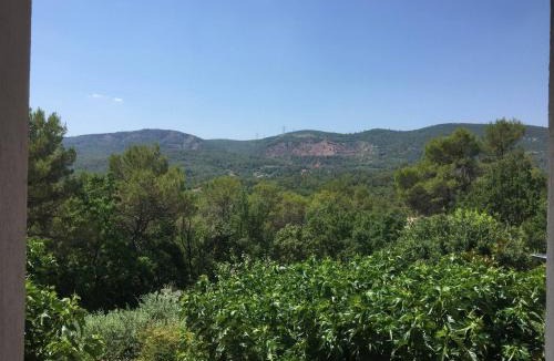 Le Thoronet Apartment | Gîte/Appartement Saint Bernard