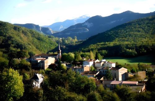 Carla-de-Roquefort House | Gîte Ariège Le chant de la rivière