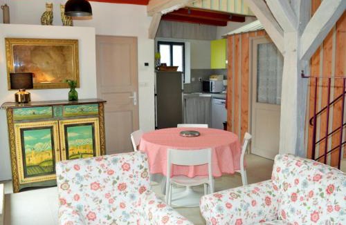 Savonnieres House | Gîte atypique avec garage et cour privée en Touraine - FR-1-381-280
