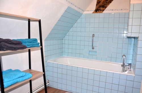 Chambon-sur-Voueize House | Gîte "Au Bord de L'eau"