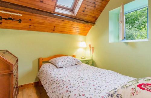 Joue-sur-Erdre House | Gîte au bord du lac avec jardin clos, cheminée et Wifi à Joué-sur-Erdre - FR-1-306-942