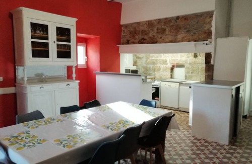 Les Salelles House | Gîte au Cœur D'un Centre Équestre