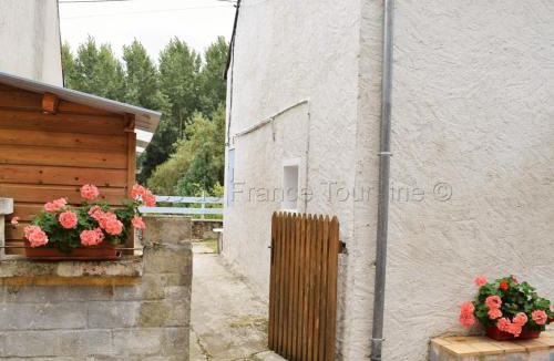 Limeray House | Gîte au Cœur du Val de Loire avec WIFI et Animaux Acceptés - FR-1-381-154