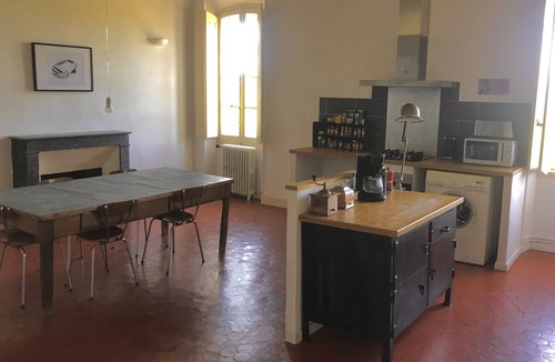 Seguret Cottage | Gîte au Château Jonquier 2