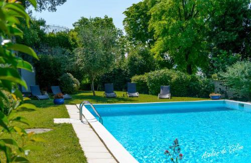 Montboucher-sur-Jabron Apartment | Gîte au château