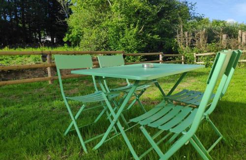 Bricquebec-en-Cotentin Apartment | Gîte au fil de l eau