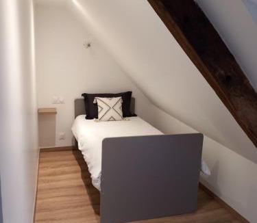 Courtils House | Gîte Au Soleil des Noës