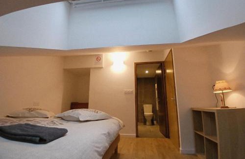 Chateauneuf-dʼEntraunes Hostel | Gîte-Auberge l'écureuil