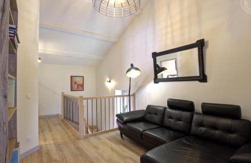 Notre-Dame-de-Boisset House | Gîte authentique avec spa et terrasse dans une grange rénovée - FR-1-496-320