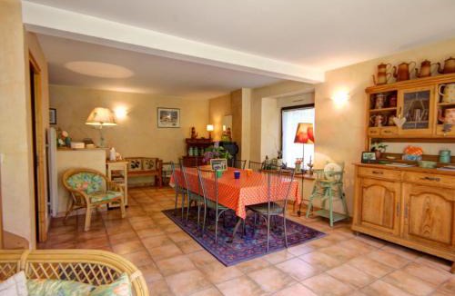 Marols House | Gîte authentique 6 pers avec jardin à Marols - FR-1-496-1
