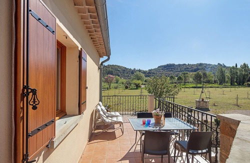 Brissac House | Gîte Aux Portes Des Cévennes: Mountain View, Wi-Fi & Air Conditioning