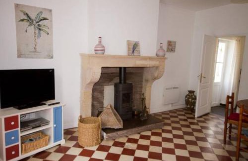 Noaillan House | Gîte Aux Tuileries