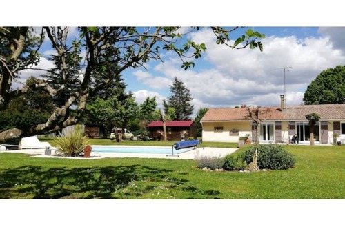 Illats House | Gîte ave Piscine