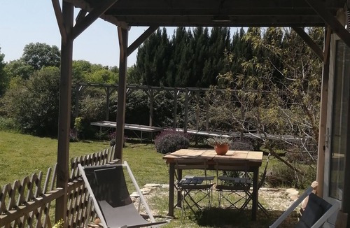 Vinassan Cottage | Gîte Avec Grand Jardin