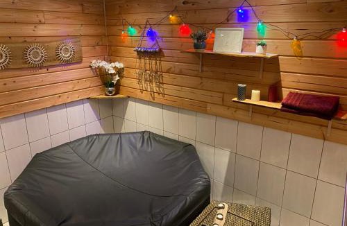Lavergne House | Gîte avec jacuzzi à Lamothe d'Alès