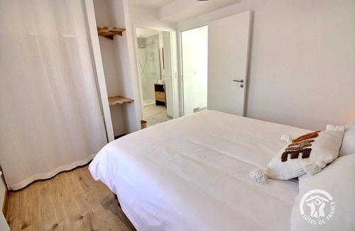 Lancieux House | Gîte Avec Jacuzzi 8 Personnes