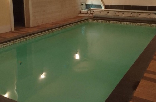 Les Ponts-de-Ce Other | Gîte Avec Piscine Couverte