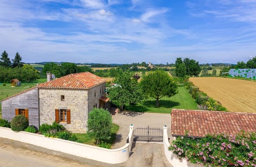 Madaillan House | Gîte avec piscine à Madaillan, Lot-et-Garonne