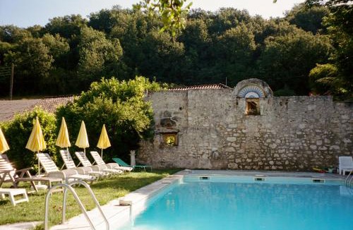 Beauville House | Gîte avec piscine calme absolu, idéal familles amis au cœur du Sud-Ouest