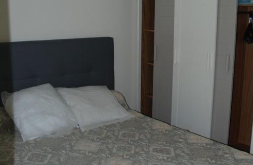 Mane Other | Gîte avec Terrasse à Mane - 1 Chambre, 4 Personnes - API-1-52-1673